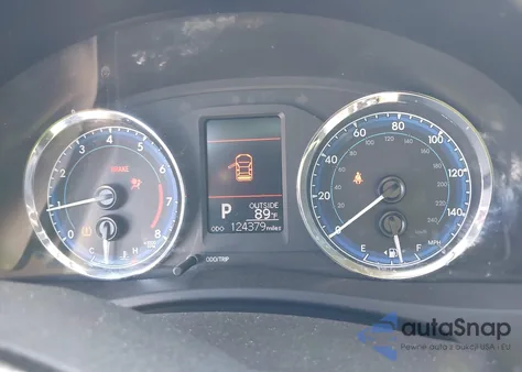 2018 Toyota Corolla Le z USA, uszkodzony, nr VIN 2T1BURHE1JC011808